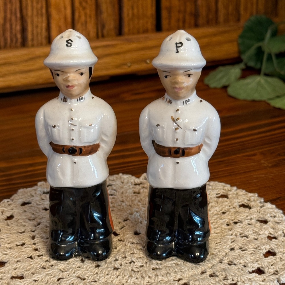 Vintage RCMP Mountie Salt and Pepper Shakers Set White Uniform Pith Helmet Ceram